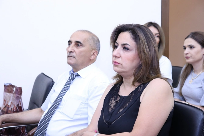 Mediatorlara sertifikatlar təqdim edildi — FOTOLAR