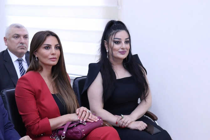 Mediatorlara sertifikatlar təqdim edildi — FOTOLAR