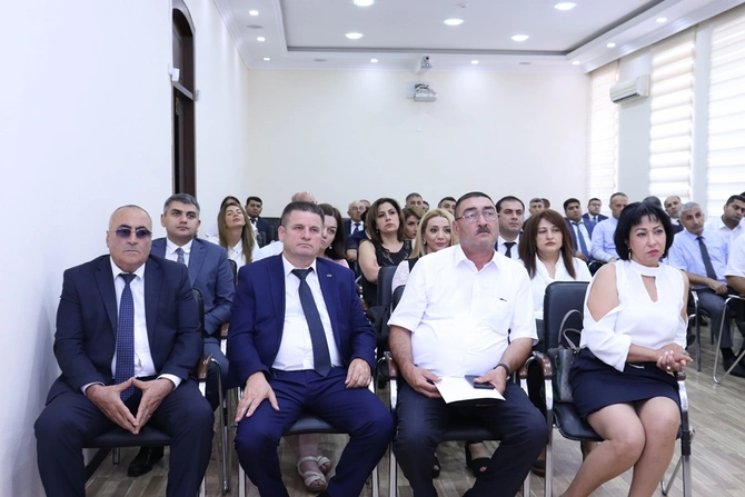 Mediatorlara sertifikatlar təqdim edildi — FOTOLAR