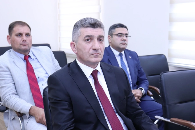 Mediatorlara sertifikatlar təqdim edildi — FOTOLAR