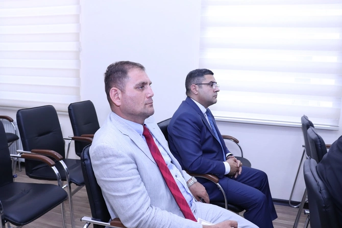 Mediatorlara sertifikatlar təqdim edildi — FOTOLAR