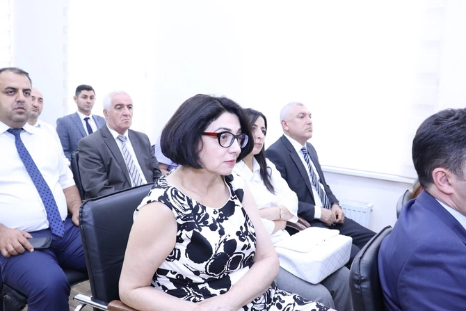 Mediatorlara sertifikatlar təqdim edildi — FOTOLAR