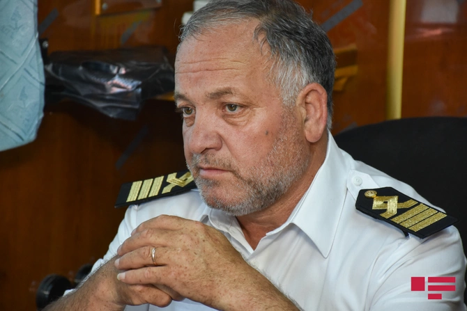 Dənizçi şair: “Uşaqlıq arzularım, xəyallarım məni gəmiyə gətirib çıxardı” Dənizçi şair: “Uşaqlıq arzularım, xəyallarım məni gəmiyə gətirib çıxardı”