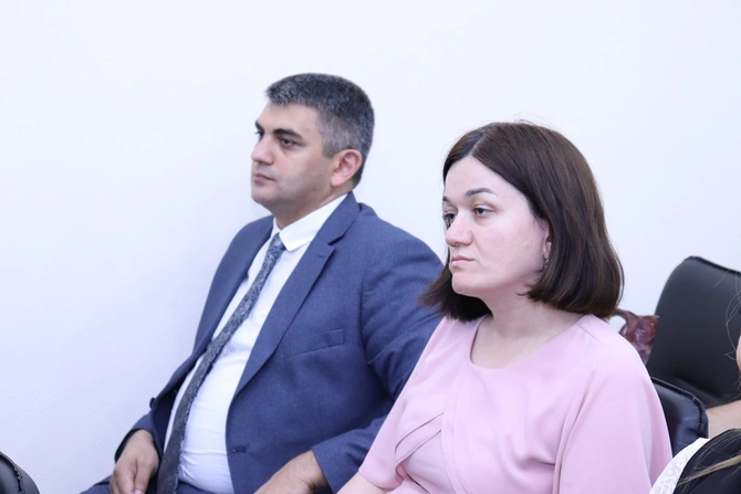 Mediatorlara sertifikatlar təqdim edildi — FOTOLAR