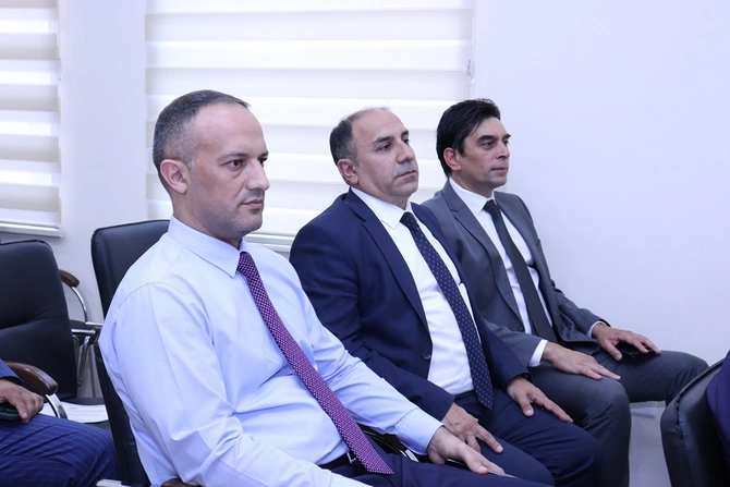 Mediatorlara sertifikatlar təqdim edildi — FOTOLAR