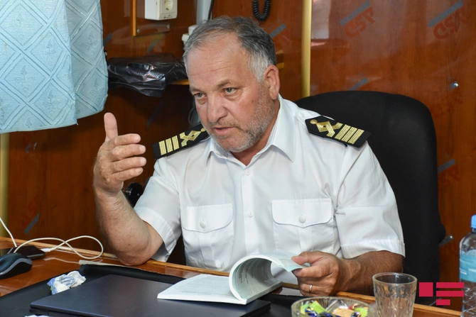 Dənizçi şair: “Uşaqlıq arzularım, xəyallarım məni gəmiyə gətirib çıxardı” Dənizçi şair: “Uşaqlıq arzularım, xəyallarım məni gəmiyə gətirib çıxardı”