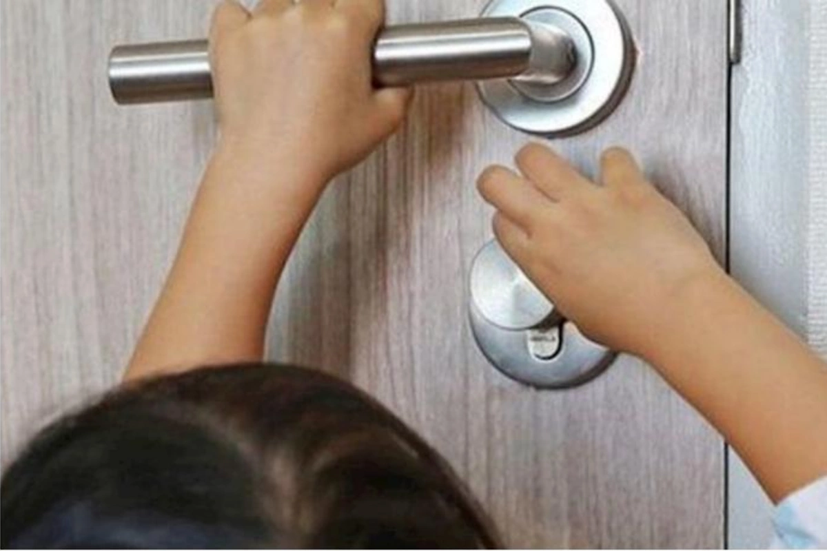 Bakıda köməksiz qalan azyaşlılar xilas edildi