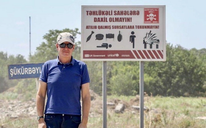 Britaniyanın Azərbaycandakı səfiri işğaldan azad olunan ərazilərdə — FOTO