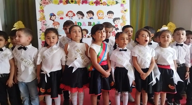 Salyanda məktəbəqədər yaşlı uşaqlarla görüş keçirildi — FOTOLAR