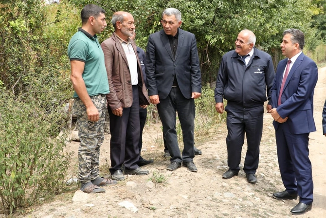 Baş direktor aparılan işlərlə tanış oldu — FOTOLAR Baş direktor aparılan işlərlə tanış oldu — FOTOLAR