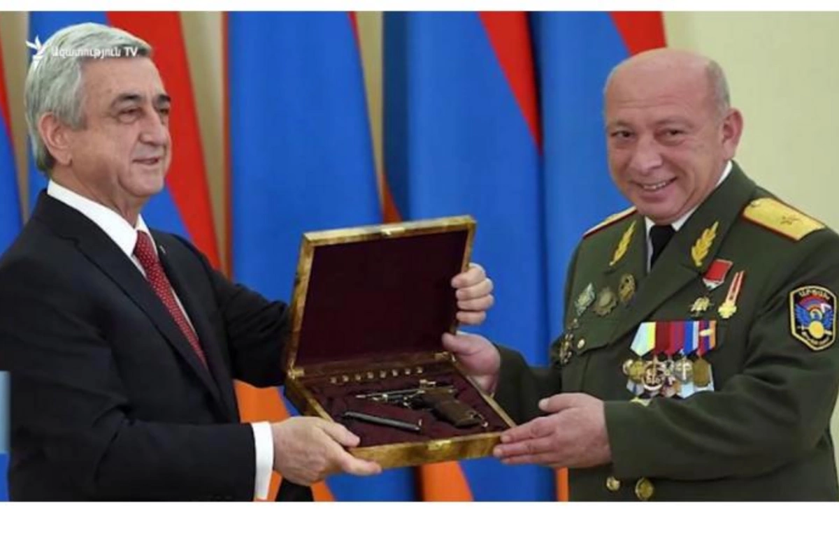 Eyni killer: Erməni oğru dünyası-erməni ordusu modelində, vasitəçi, altıbarmaq general Samvel Karapetyan