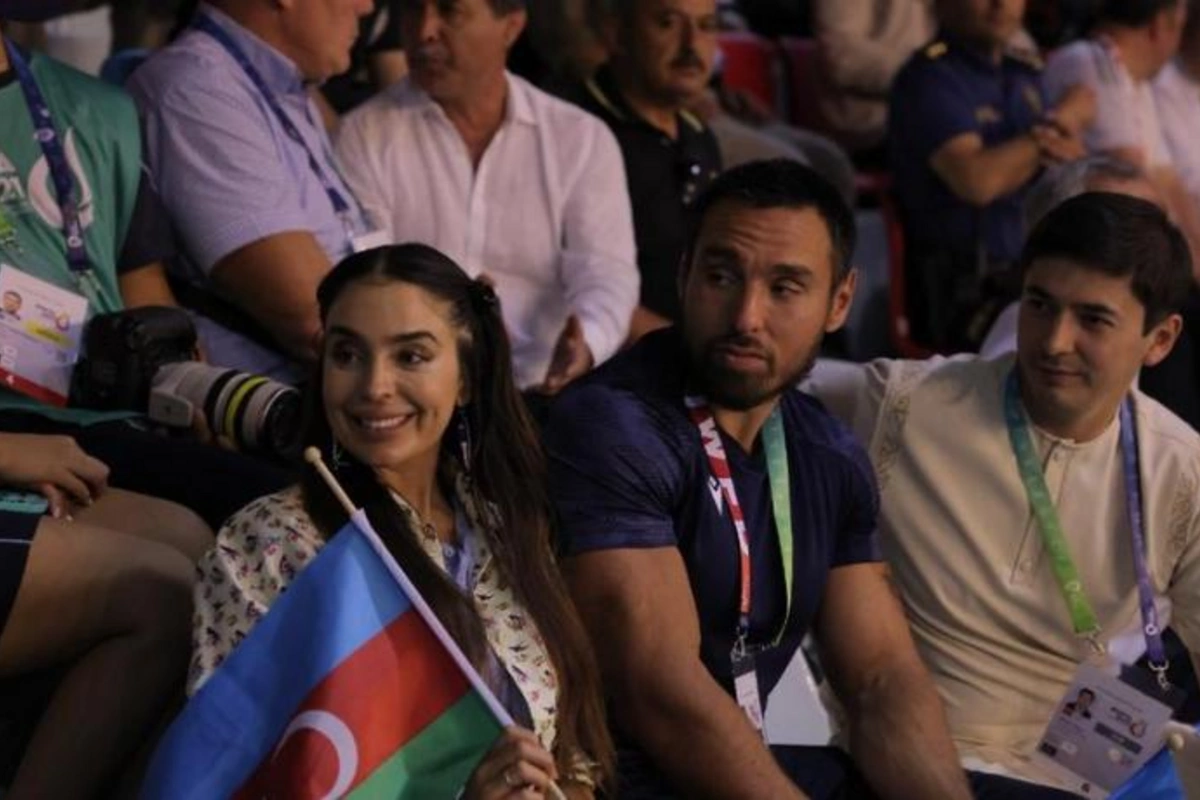 Leyla Əliyeva İslamiadada Azərbaycan güləşçilərinin çıxışlarını izləyir — FOTOLAR