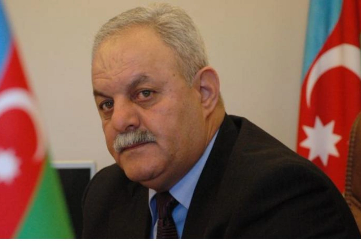 Səfir Həsən Zeynalovun fəaliyyətindən bəhs edən iki kitab nəşr edildi — FOTOLAR