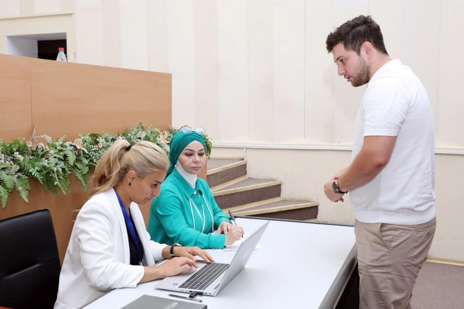Gənc məzunlar “Azəriqaz”da ödənişli istehsalat təcrübəsi keçəcəklər — FOTOLAR Gənc məzunlar “Azəriqaz”da ödənişli istehsalat təcrübəsi keçəcəklər — FOTOLAR