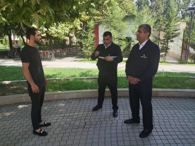 Mingəçevirdə vətəndaşların sualları yerindəcə cavablandırıldı — FOTOLAR