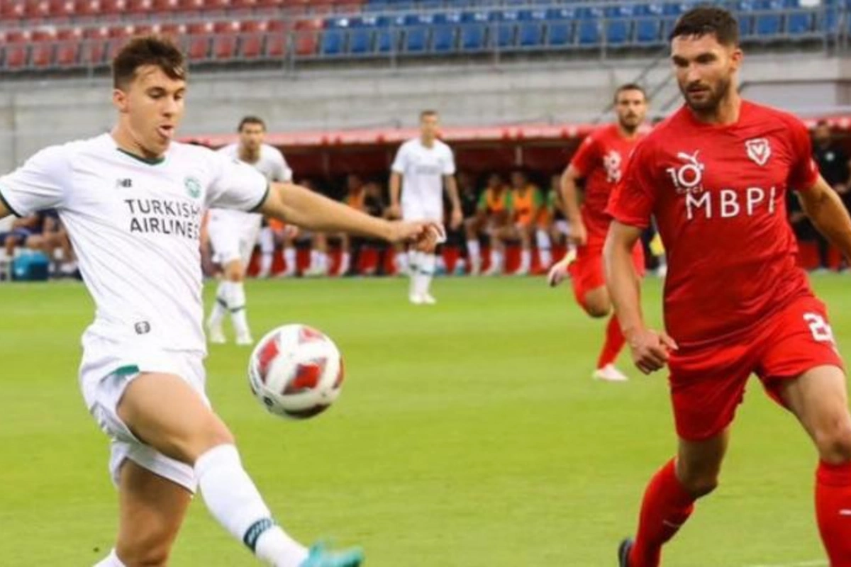 Konfrans Liqası: “Rapid” – “Neftçi” matçının ilk hissəsi qolsuz başa çatdı