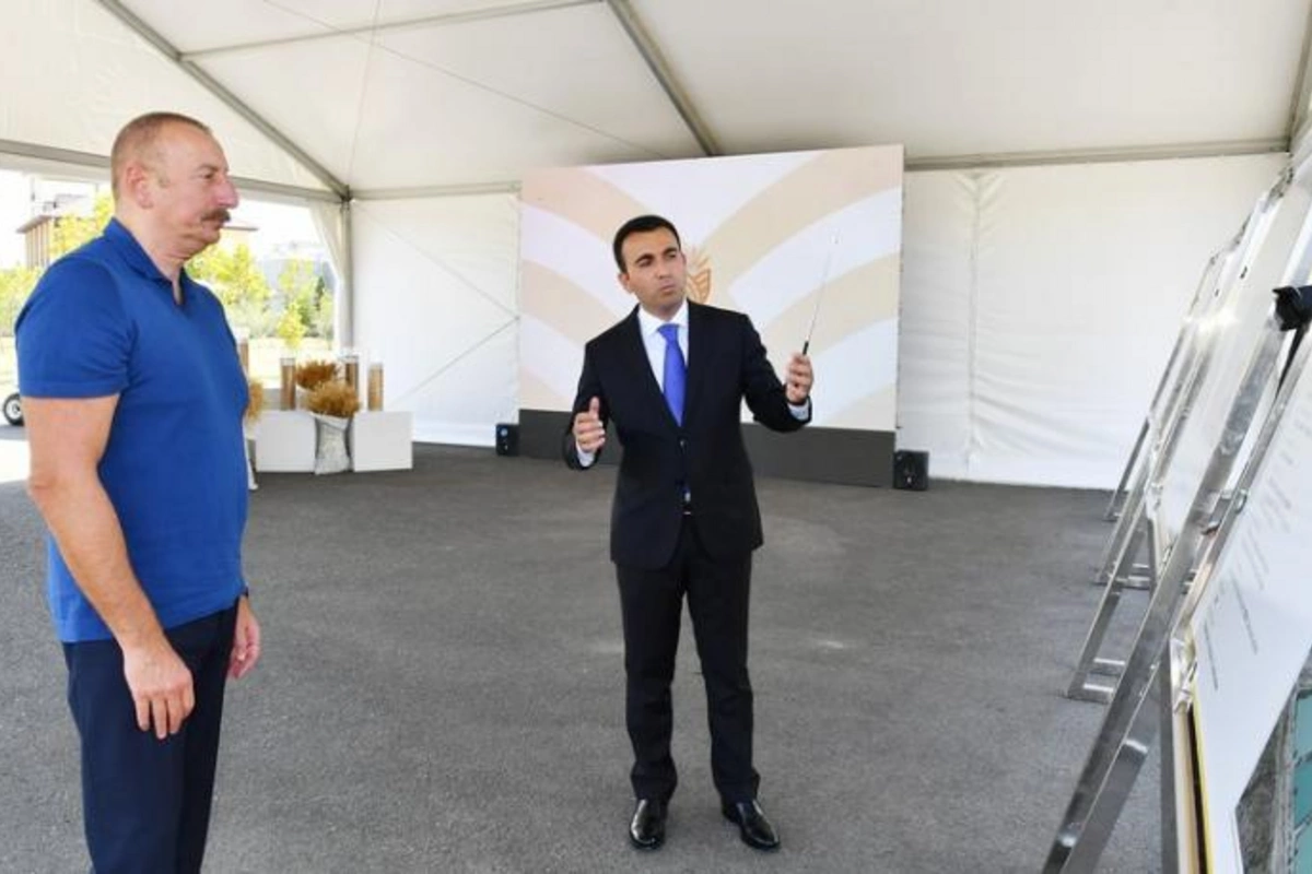 Prezident İlham Əliyev “Ağsu Aqropark”ın fəaliyyəti ilə tanış oldu — YENİLƏNİB/FOTO