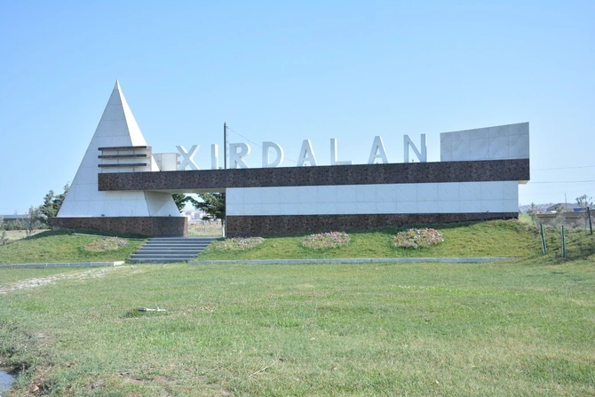 Abşeronda yaşıllaşdırma işləri davam edir — FOTOLAR