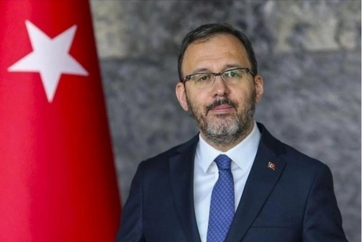 Türkiyəli nazir: “Can Azərbaycan İslamiadaya çox gözəl ev sahibliyi etmişdi”