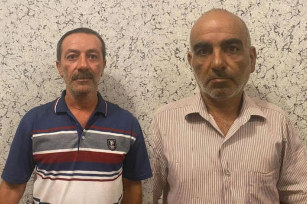 Salyanda narkotik tərkibli bitkilər becərən qonşular saxlanılıblar