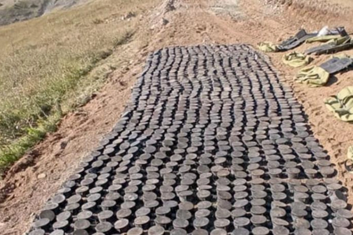 Sarıbaba yüksəkliyində ermənilərin basdırdığı mina sahəsi aşkarlandı — FOTOLAR