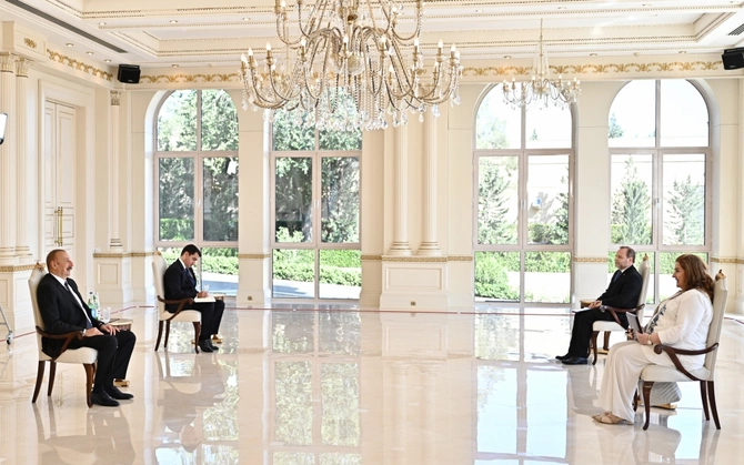 Prezident Argentinanın yeni səfirinin etimadnaməsini qəbul etdi — FOTOLAR