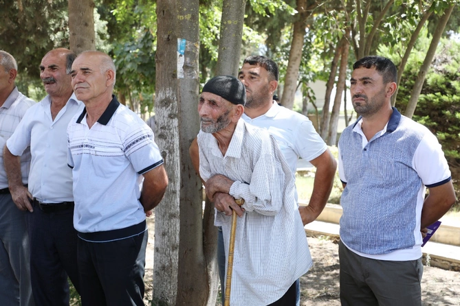 Hər bir müraciətə xüsusi həssaslıqla yanaşılır — FOTOLAR
