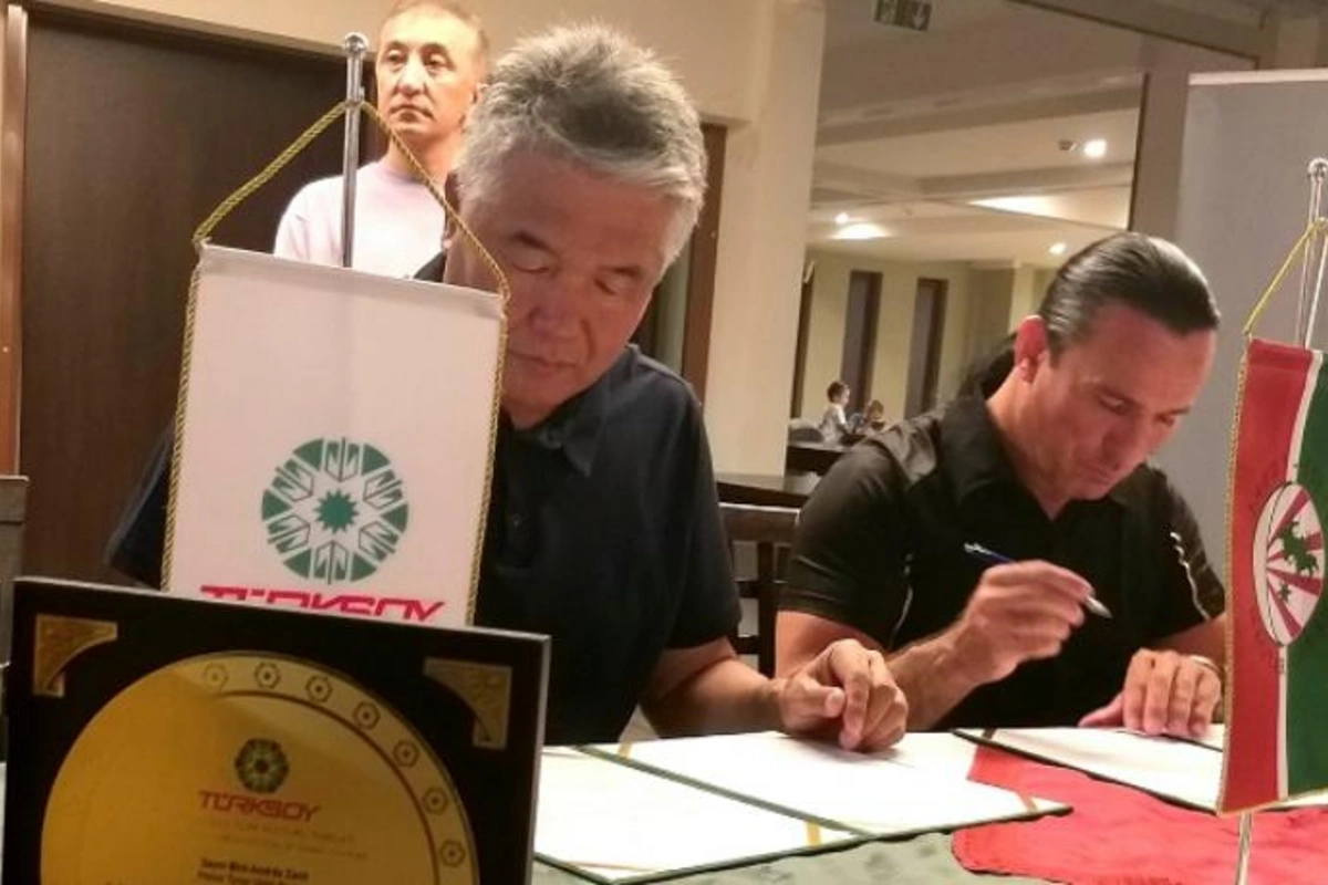 TÜRKSOY-la Macar Turan Fondu arasında əməkdaşlıq protokolu imzalandı — FOTOLAR