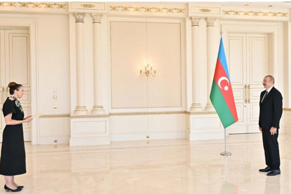İlham Əliyev Yeni Zelandiyanın yeni səfirinin etimadnaməsini qəbul etdi — YENİLƏNİB