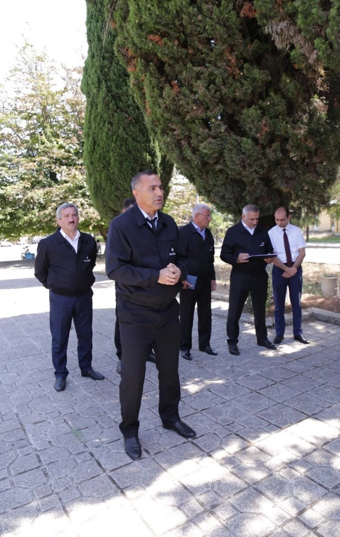 Lənkəranda vətəndaşlarla görüş keçirildi, ünvanlanan suallar cavablandırıldı — FOTOLAR Lənkəranda vətəndaşlarla görüş keçirildi, ünvanlanan suallar cavablandırıldı — FOTOLAR