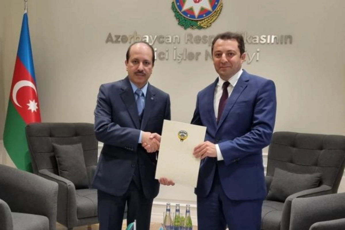 XİN-də Küveyt səfiri ilə görüş
