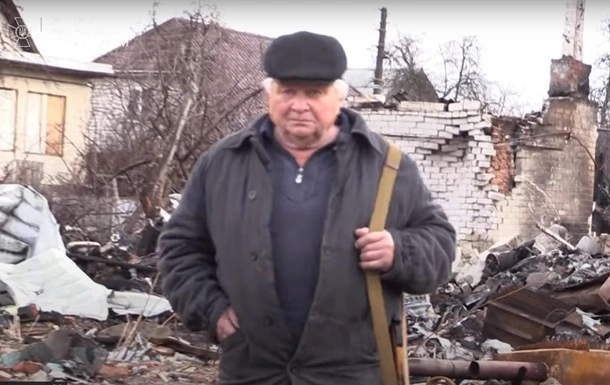 Pensiyaçı ov tüfəngi ilə Rusiyanın “Su-34” qırıcısını vurub saldı... — VİDEO