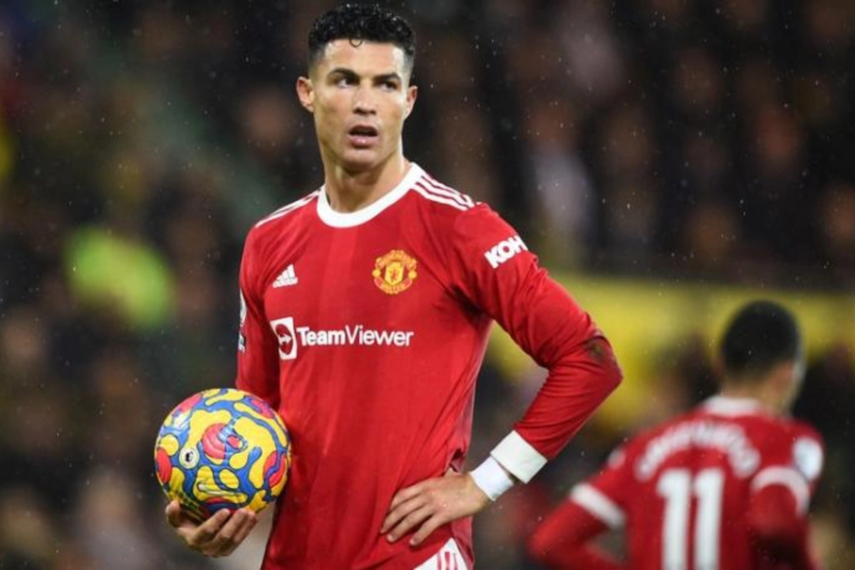 Ronaldo autizmli uşağın telefonunu sındırdığı üçün məhkəməyə veriləcək