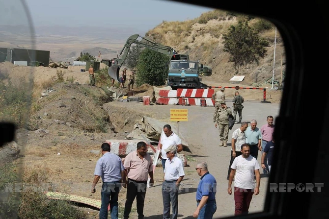 Laçın dəhlizində Rusiya sülhməramlılarının postları sökülür — FOTOLAR Laçın dəhlizində Rusiya sülhməramlılarının postları sökülür — FOTOLAR