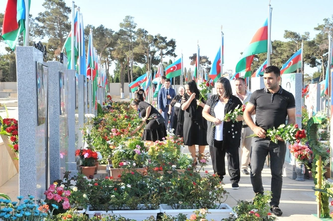Abşeronda şəhid ailələri və qazilər üçün həyata keçirilən layihələr davam etdirilir — FOTOLAR