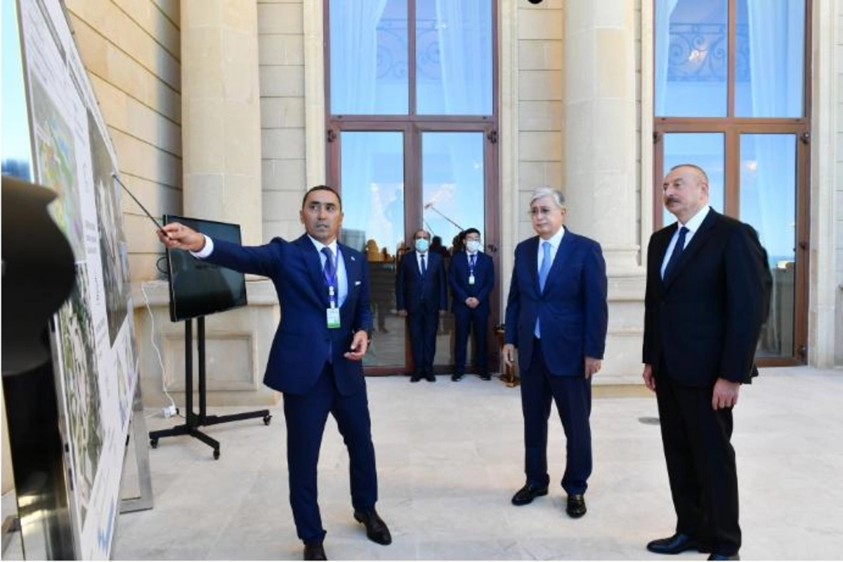 Prezidentlər Kurmanqazı adına Yaradıcılığın İnkişafı Mərkəzinin layihəsi ilə tanış oldu — YENİLƏNİB