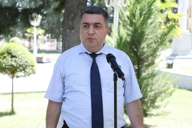 Kürdəmirdə vətəndaşlarla görüş keçirildi — FOTOLAR Kürdəmirdə vətəndaşlarla görüş keçirildi — FOTOLAR