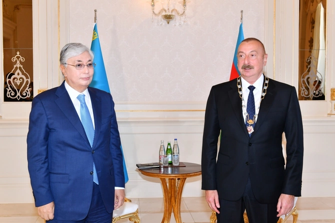 İlham Əliyev Qazaxıstanın “Altın kıran” – “Qızıl qartal” ali ordeni ilə təltif olundu — YENİLƏNİB İlham Əliyev Qazaxıstanın “Altın kıran” – “Qızıl qartal” ali ordeni ilə təltif olundu — YENİLƏNİB