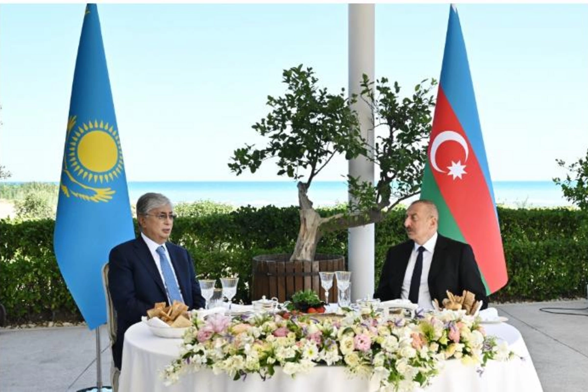 İlham Əliyevin adından Kasım-Jomart Tokayevin şərəfinə rəsmi ziyafət verildi