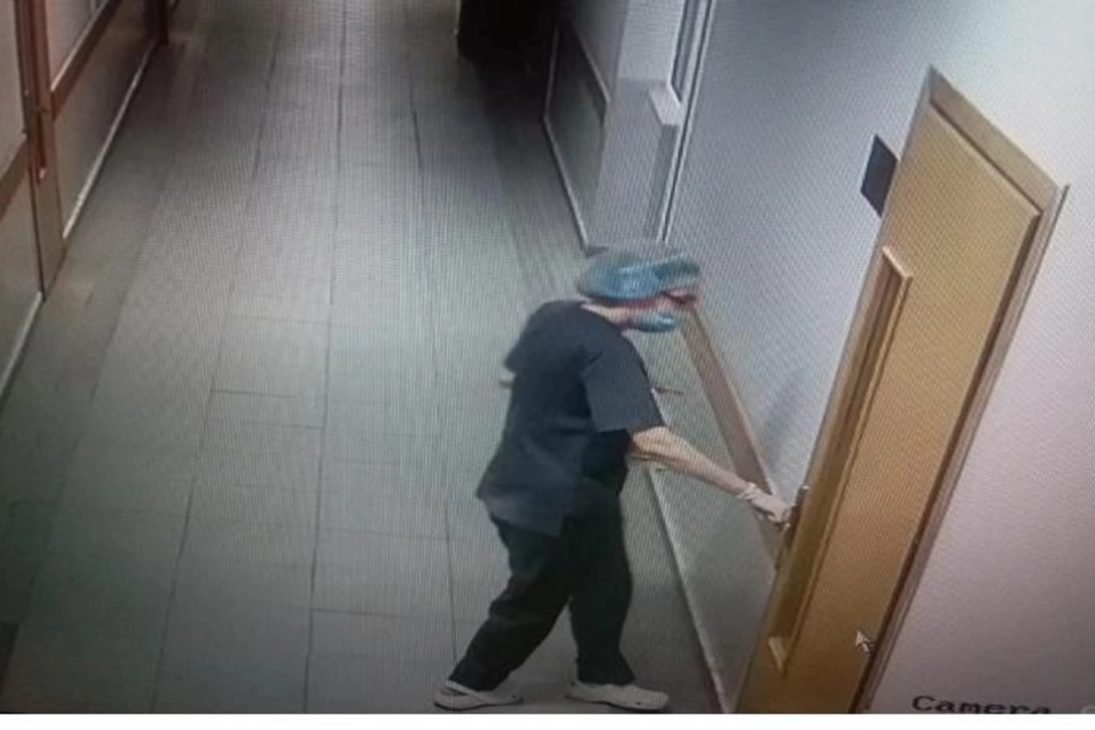 Sumqayıtda qadın xadimə paltarı geyinib xəstələrin əşyalarını oğurladı