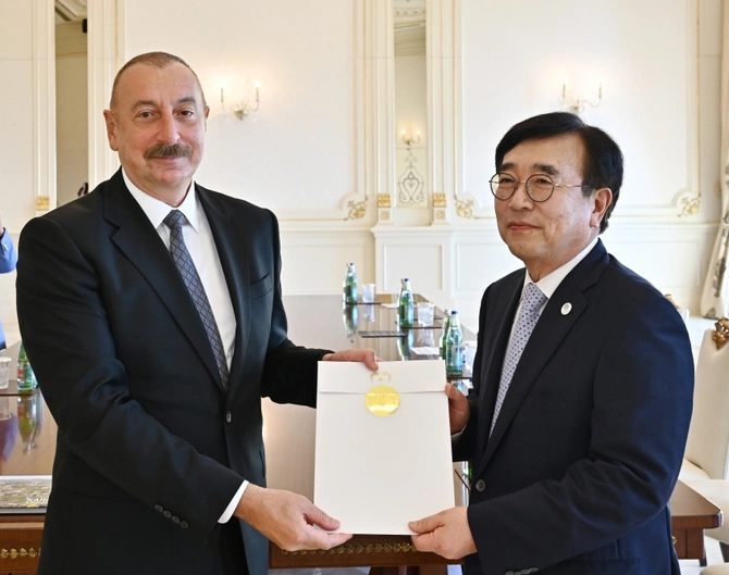 Prezident Koreya liderinin xüsusi nümayəndəsini qəbul etdi — YENİLƏNİB