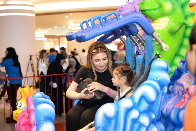 Mehriban Əliyeva uşaqlar üçün təşkil olunan şənliklərdən paylaşım etdi — FOTOLAR