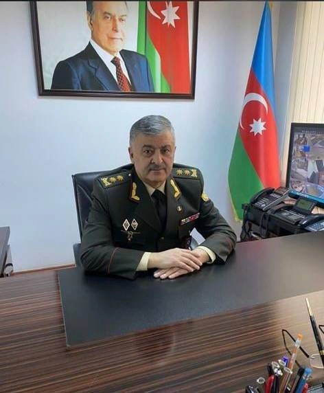Kəmaləddin Heydərov məşhur generalı vəzifəsindən azad etdi — FOTO Kəmaləddin Heydərov məşhur generalı vəzifəsindən azad etdi — FOTO