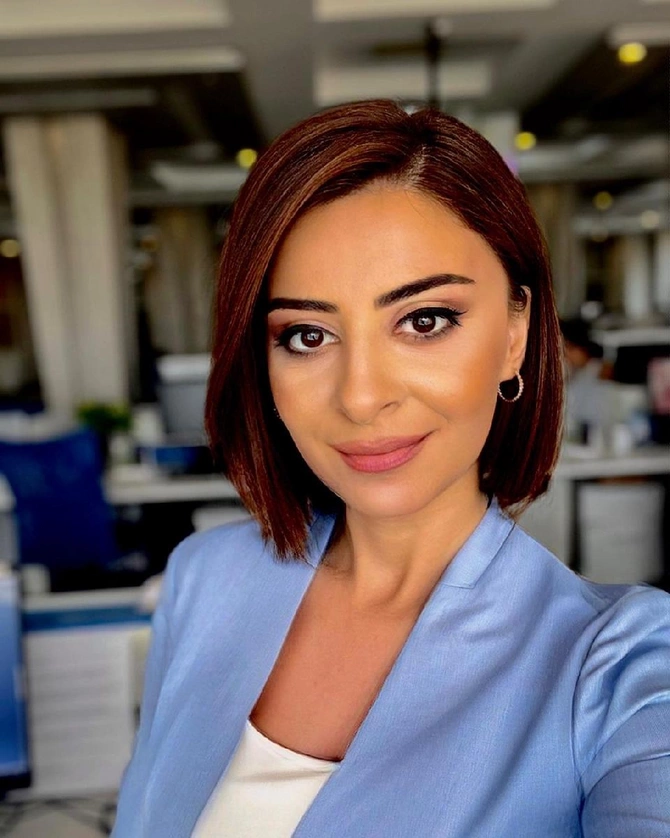 Məşhur aparıcı ölkədən getdi — FOTOLAR Məşhur aparıcı ölkədən getdi — FOTOLAR