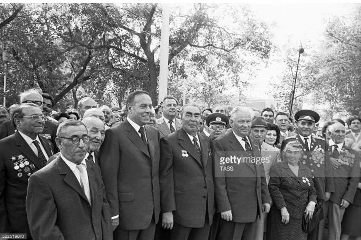 “Brejnev və Andropov Heydər Əliyevi SSRİ-nin Baş naziri təyin etmək istəyirdi”