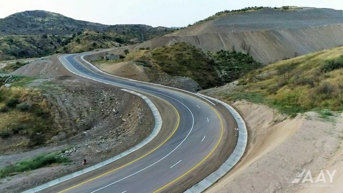 Laçın şəhərindən yan keçən yeni avtomobil yolunun tikintisi yekunlaşır — FOTOLAR