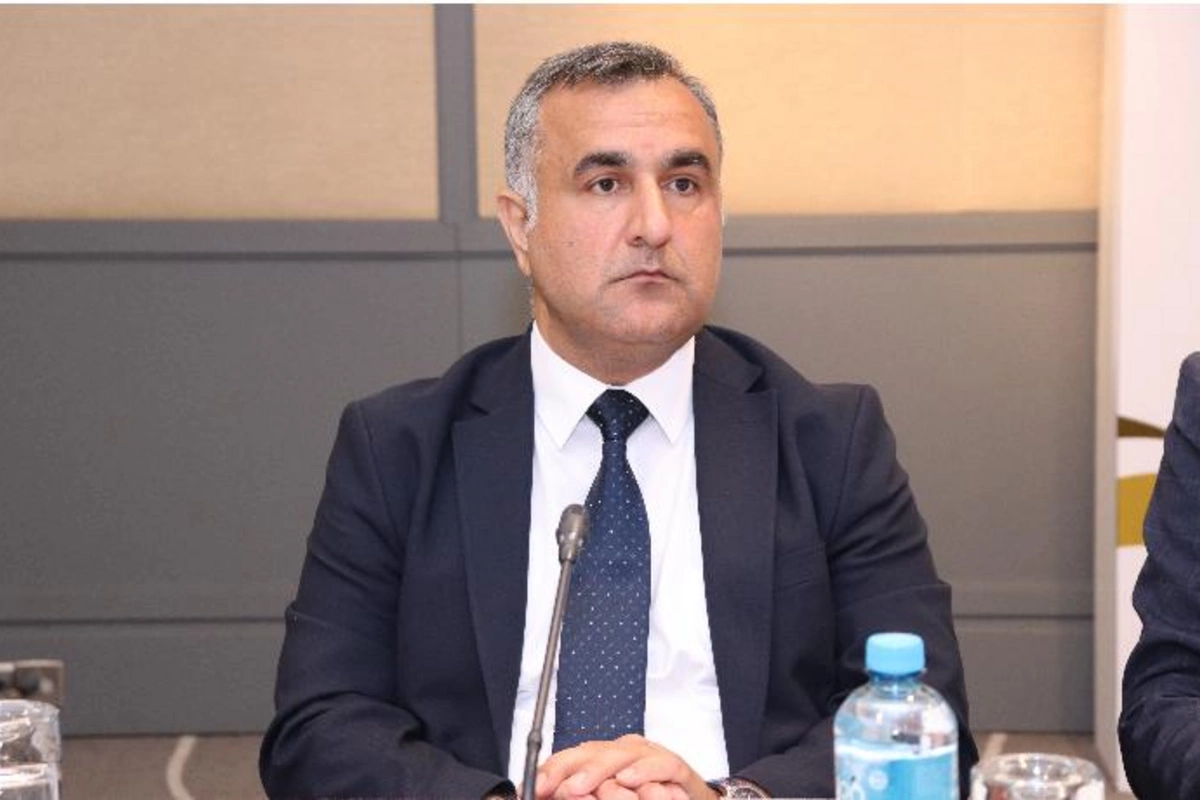 Nadir Adilov: “Qeydiyyat idarələri ilə uğurlu əməkdaşlığımız ailə mübahisələrinin barışıq sazişləri ilə bitməsinə mühüm təsir edir”