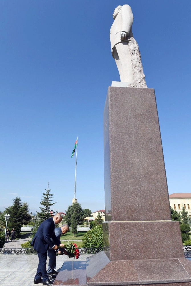 Azərişıq sədri Quba və Qusarda vətəndaşları qəbul etdi — FOTO