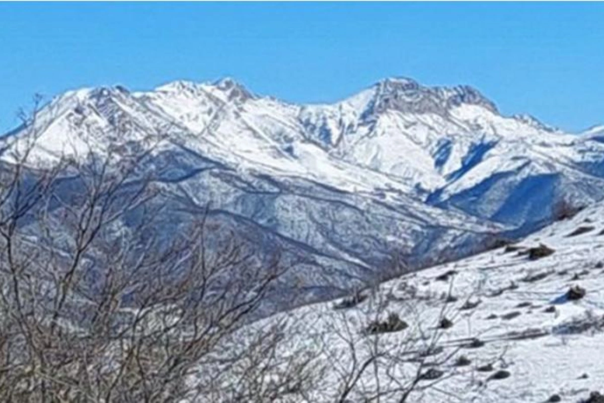 Azərbaycan Ordusunun nəzarətə götürdüyü Sarıbaba dağı... — FOTO