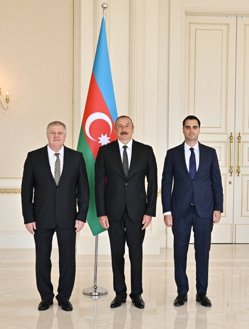 İlham Əliyev Slovakiyanın yeni səfirinin etimadnaməsini qəbul etdi — YENİLƏNİB